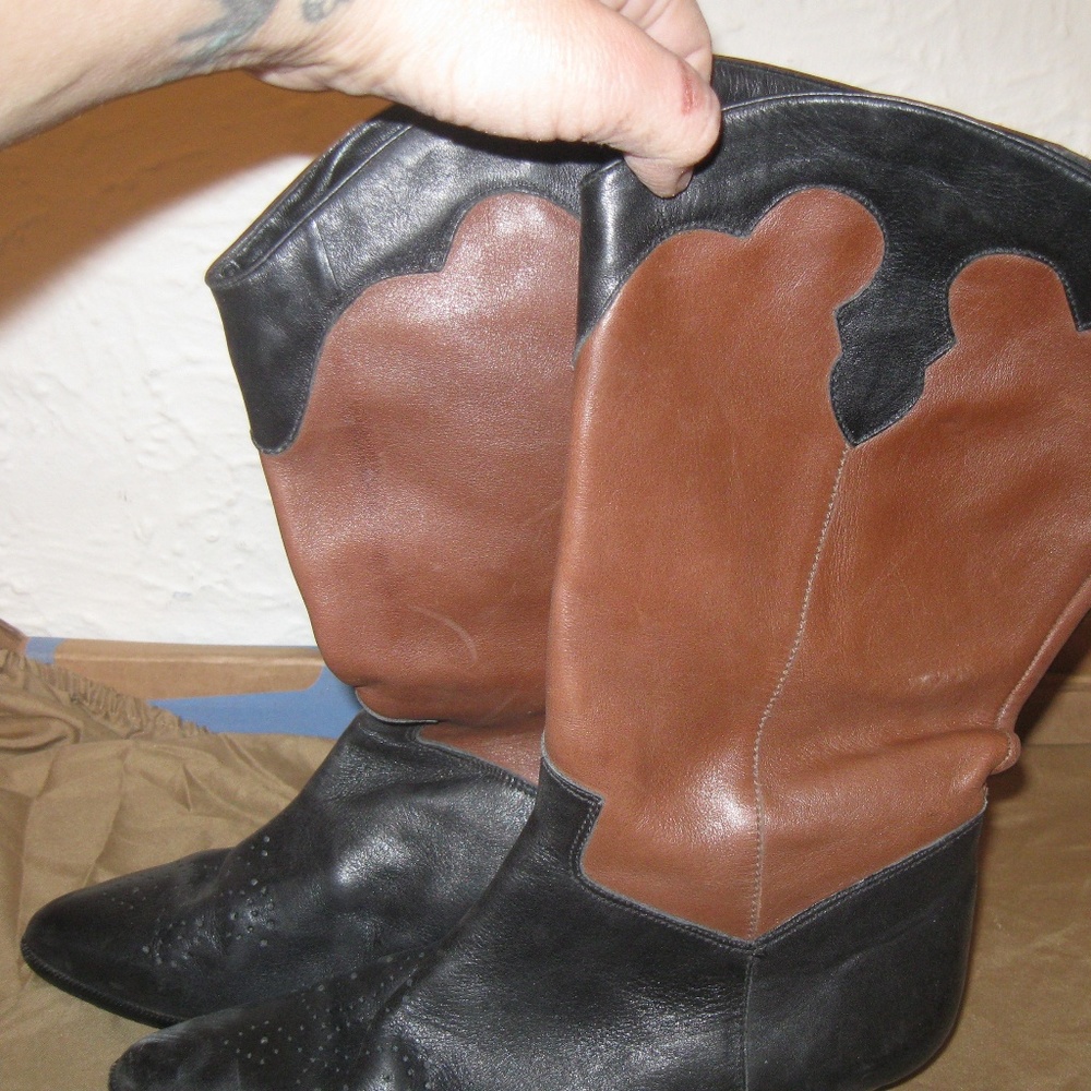 Womens  Leather Cowboy Boots